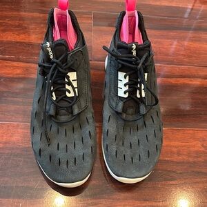 Adidas ZX8000 Men Black and Pink